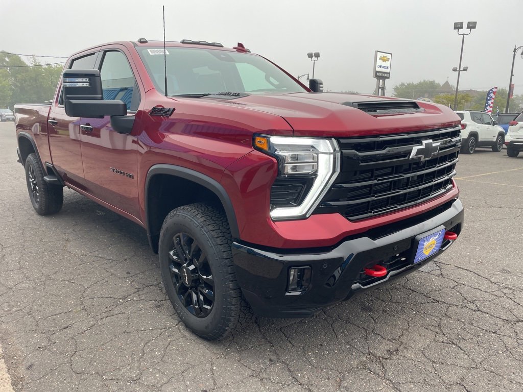 2026 Chevrolet Silverado 3500HD LTZ photo 3
