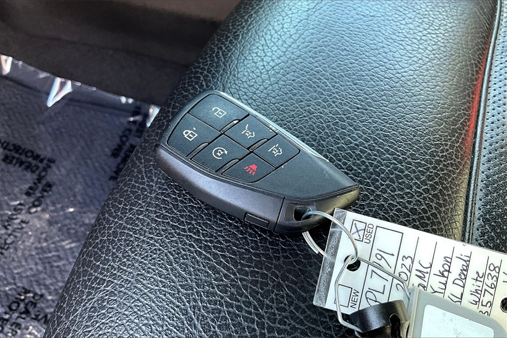 2023 Gmc Yukon XL Denali photo 10