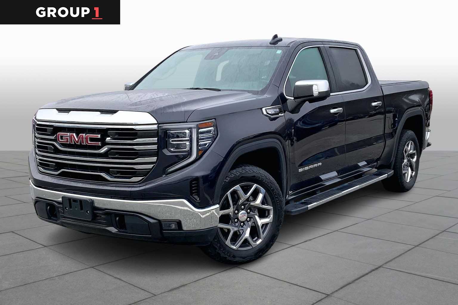 2023 GMC Sierra 1500 SLT's photo