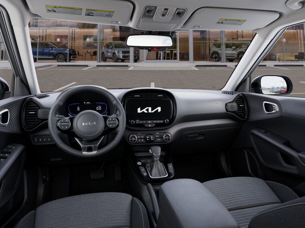 2025 Kia Soul EX's photo