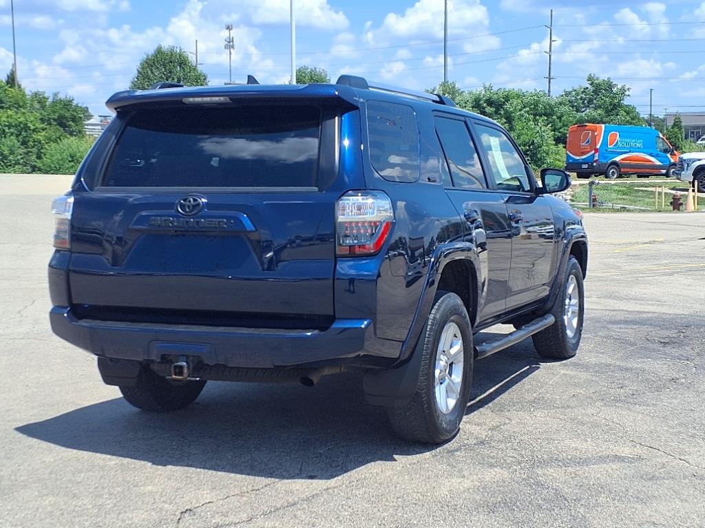 2021 Toyota 4Runner SR5 Premium photo 3