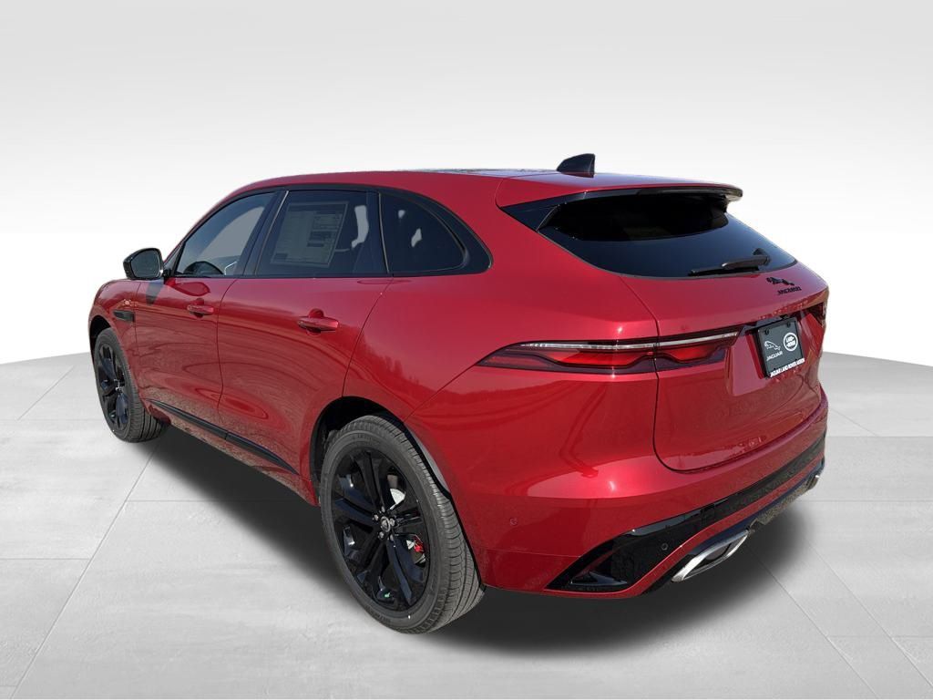 2026 Jaguar F-PACE P400 R-Dynamic S photo 4