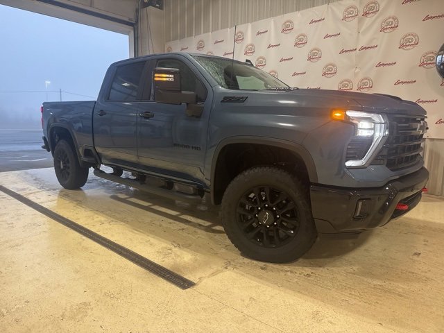 2026 Chevrolet Silverado 2500HD LT's photo