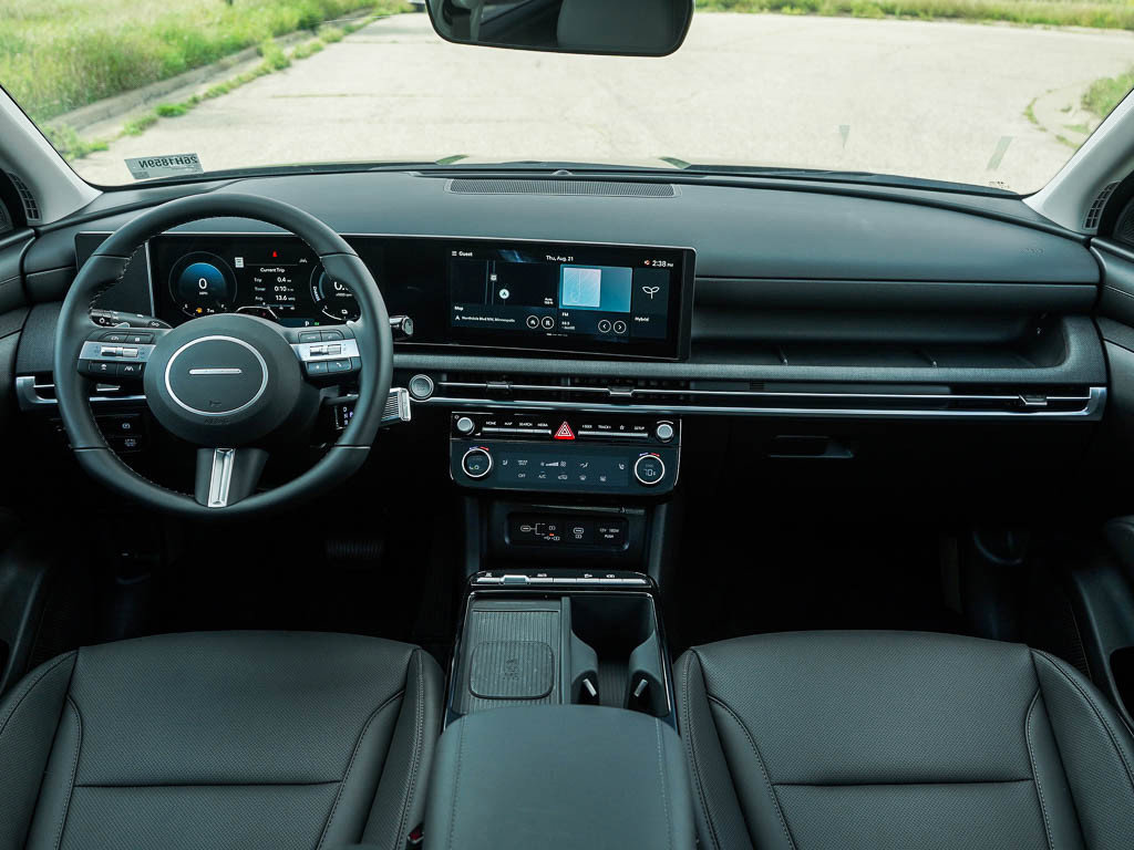 2025 Hyundai Tucson Hybrid SEL Convenience photo 12