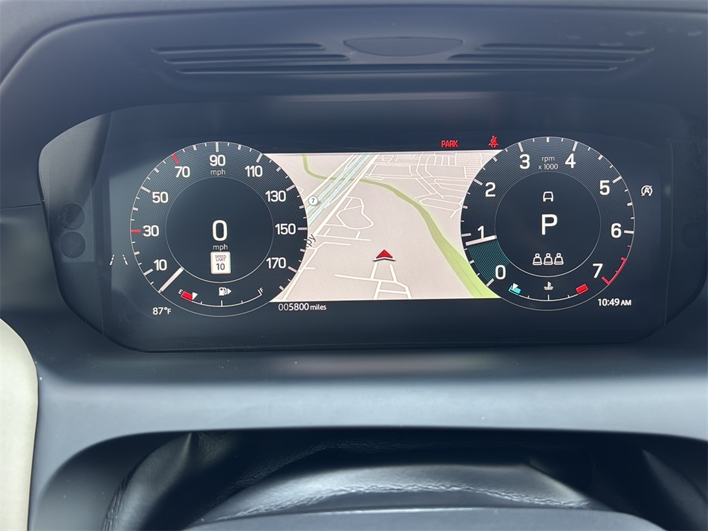 2025 Land Rover Discovery Sport S photo 10