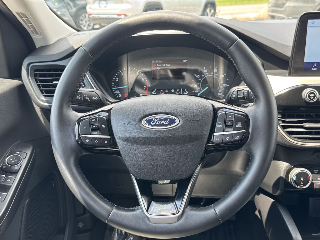 2022 Ford Escape SE photo 11