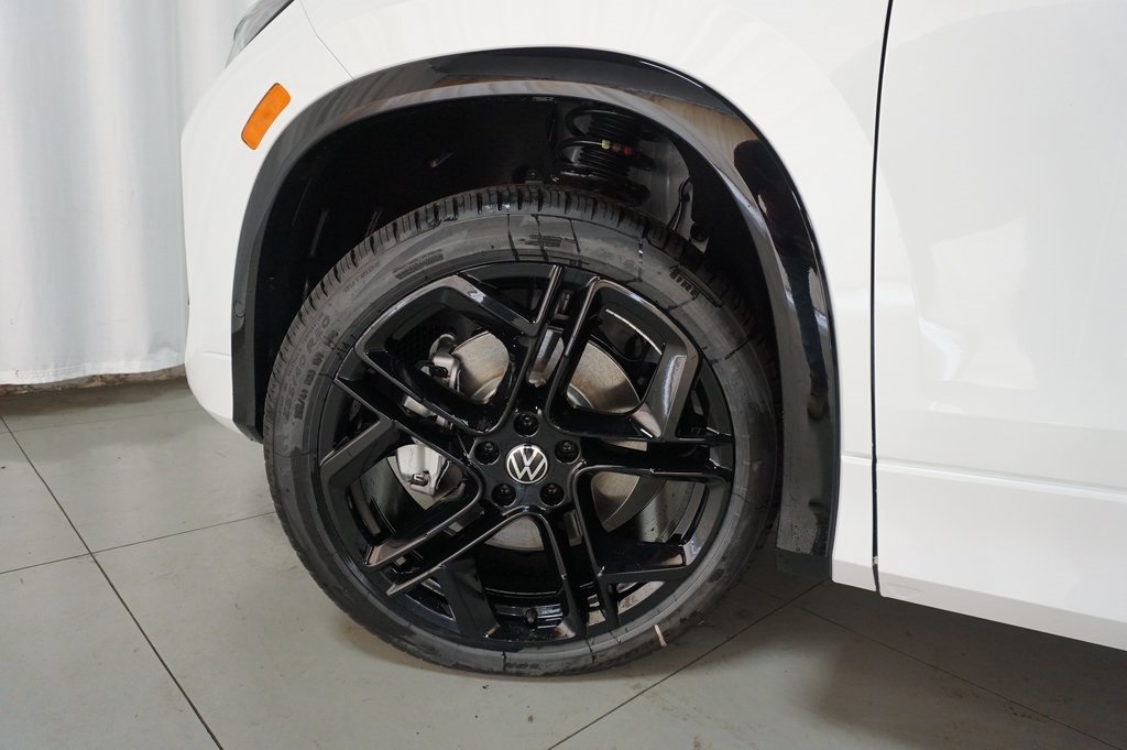 2025 Volkswagen Tiguan SE R-Line Black photo 27