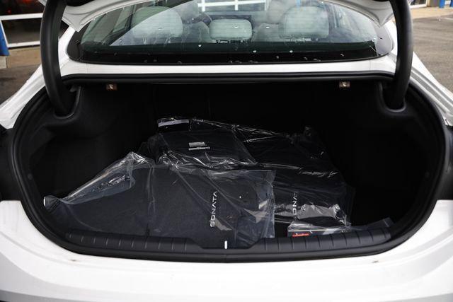 2025 Hyundai Sonata SEL Convenience photo 5