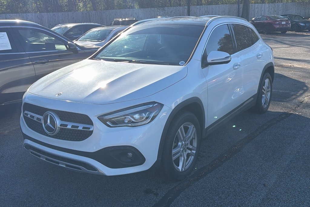 2023 Mercedes-Benz GLA Base's photo