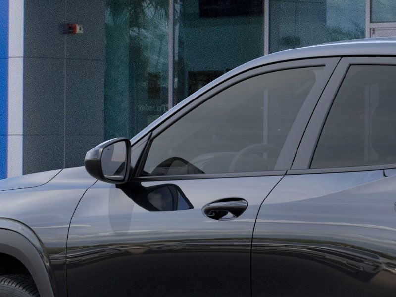 2025 Chevrolet Trax photo 4