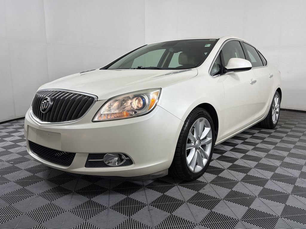 2013 Buick Verano Base photo 3