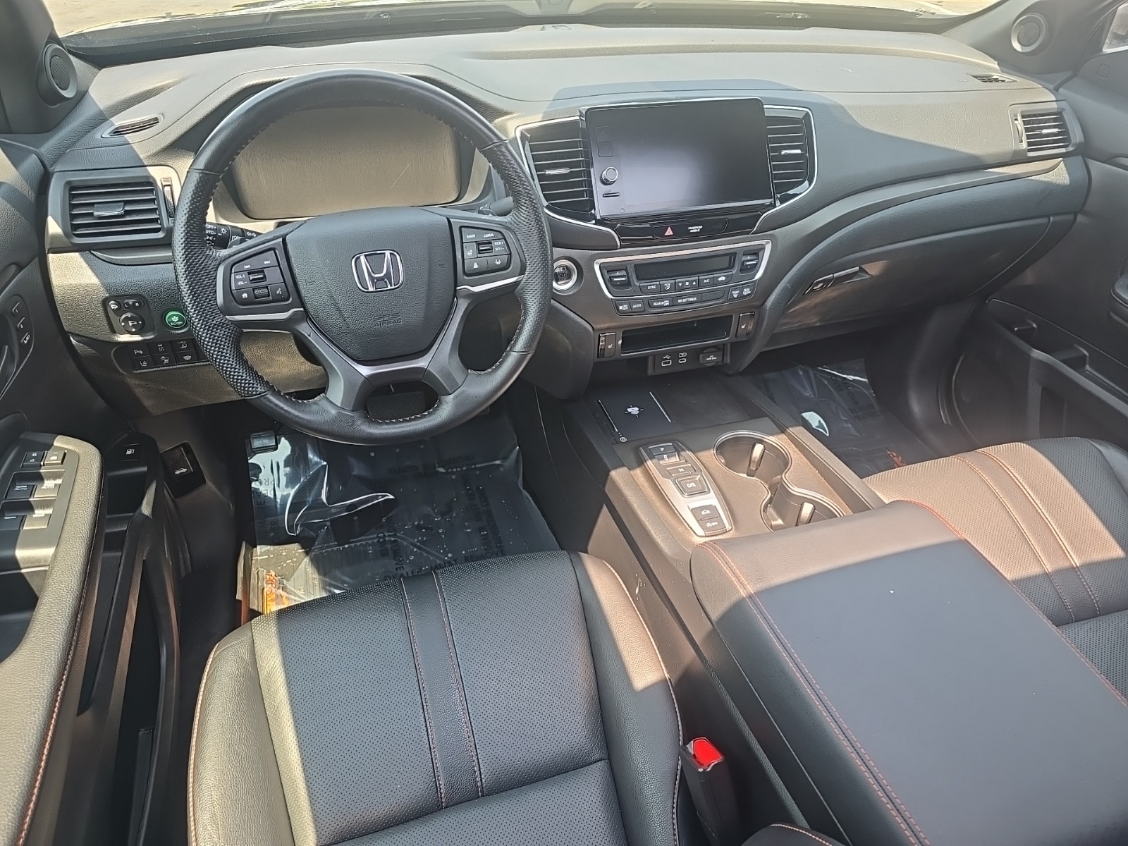 2024 Honda Ridgeline TrailSport photo 2