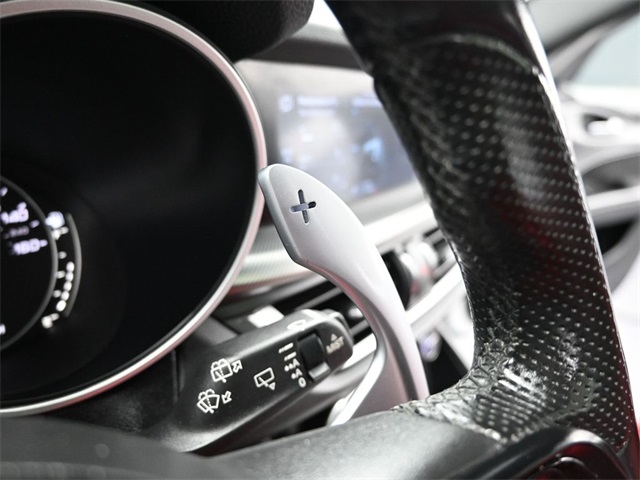 2022 Alfa Romeo Stelvio Ti Sport photo 19