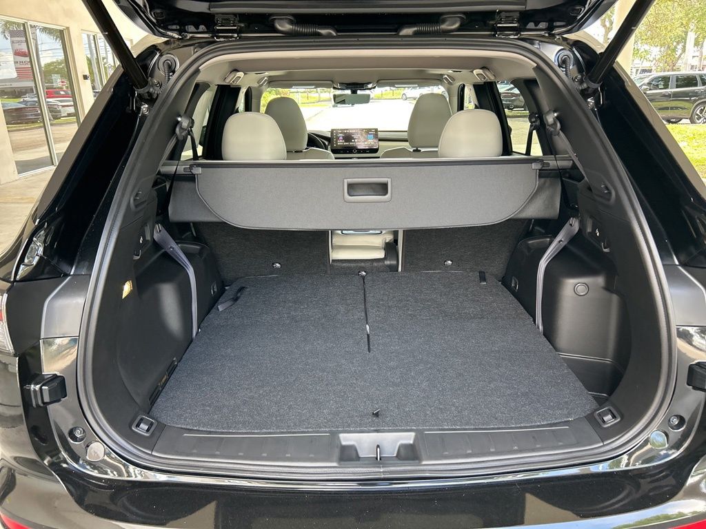 2025 Mitsubishi Outlander Black Edition photo 33