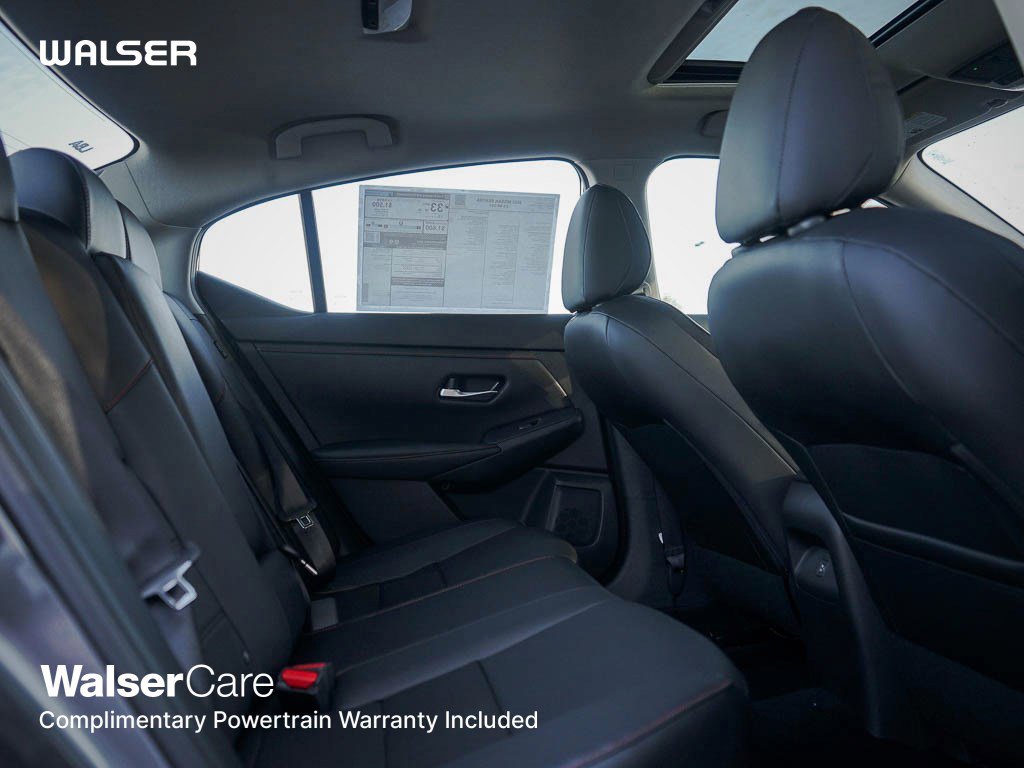 2025 Nissan Sentra SR photo 10