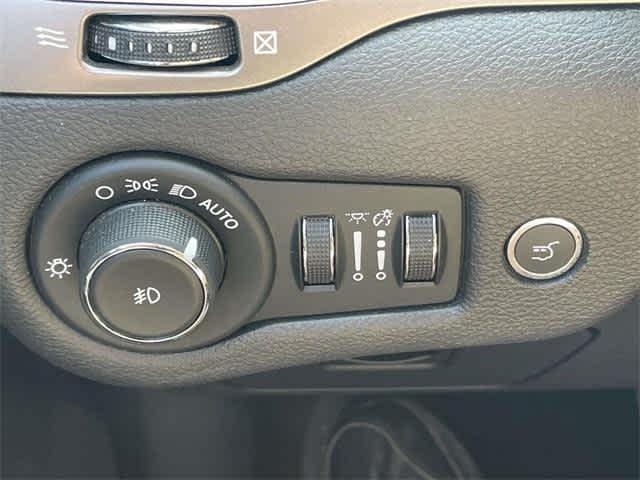 2019 Jeep Cherokee Latitude photo 27