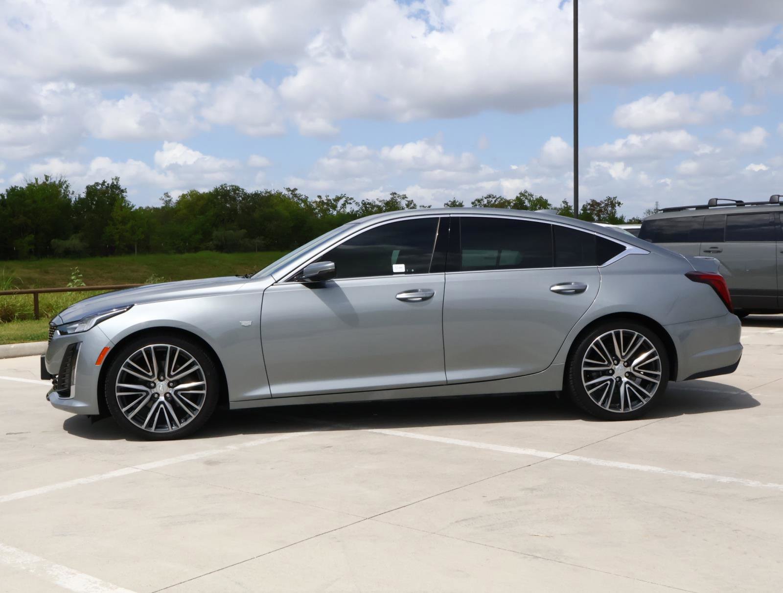 2023 Cadillac CT5 Premium Luxury photo 2