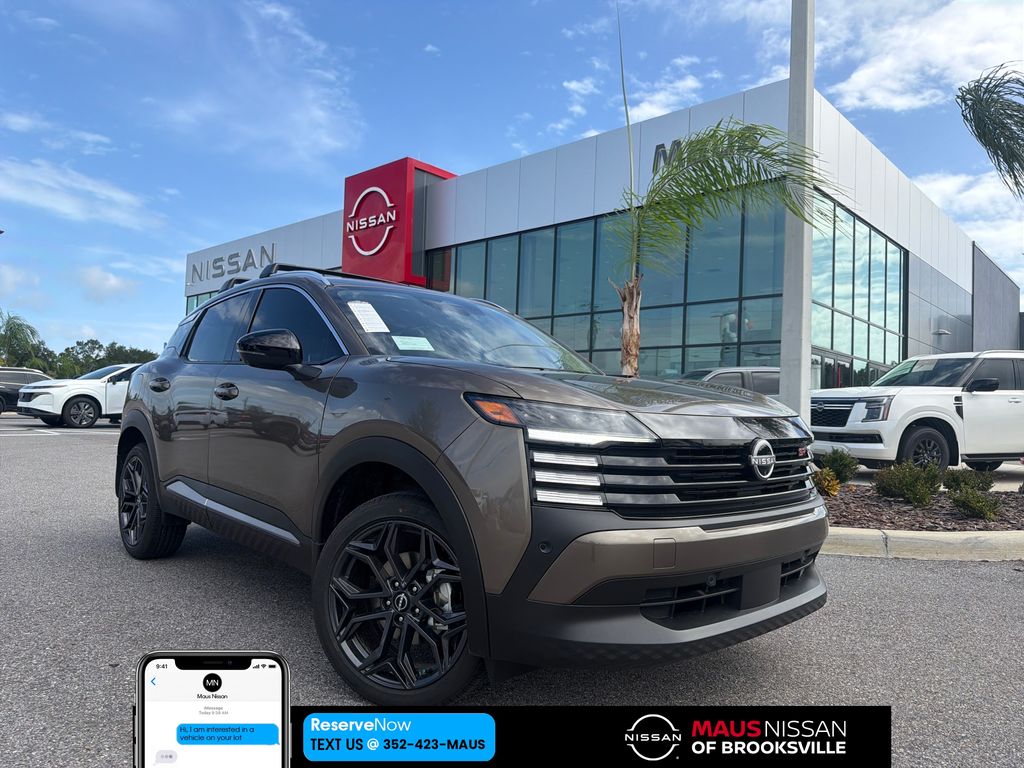 2026 Nissan KICKS SR's photo