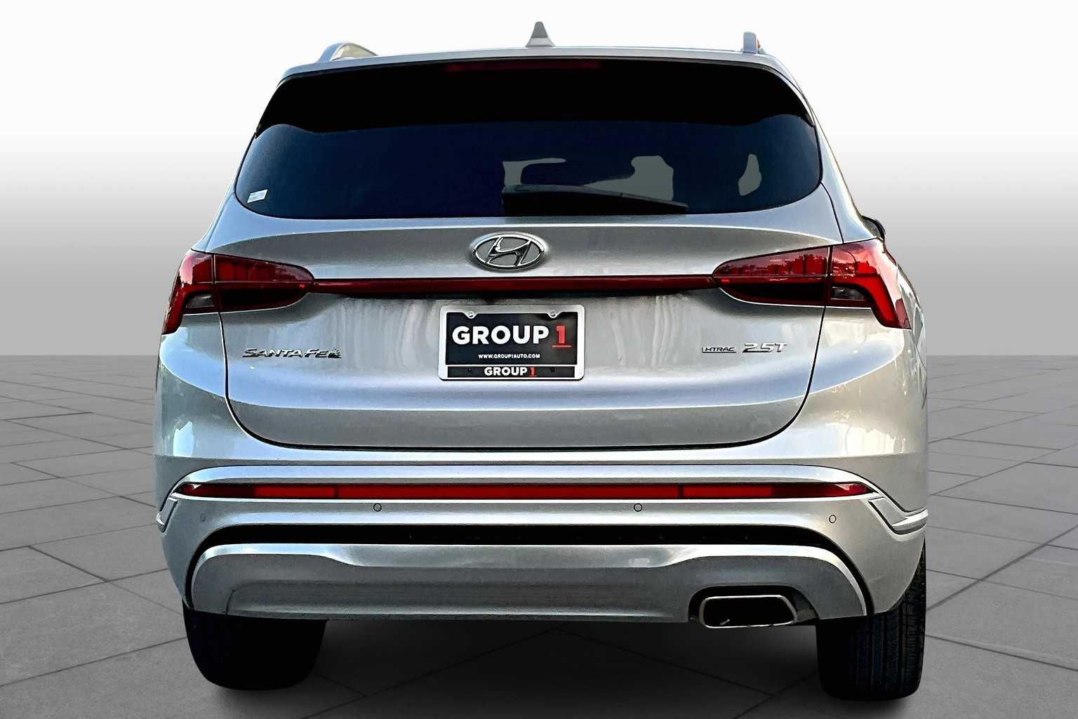 2022 Hyundai Santa Fe Calligraphy photo 4