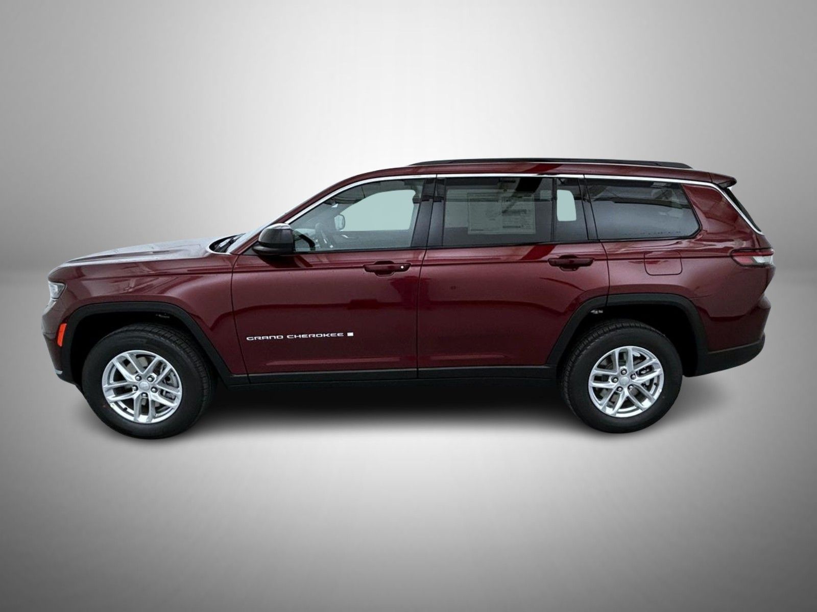 2025 Jeep Grand Cherokee Laredo photo 8