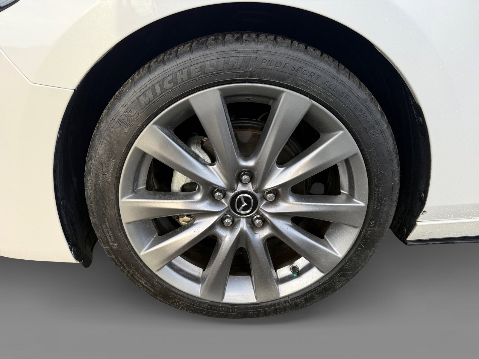 2020 Mazda Mazda3 Preferred photo 9