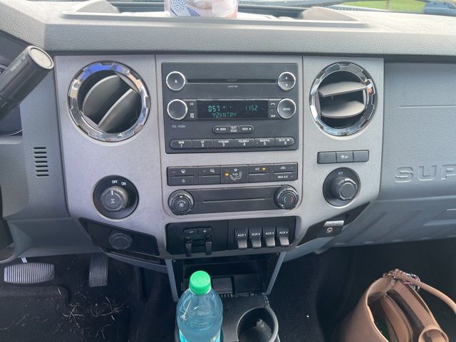2016 Ford F-250 photo 9