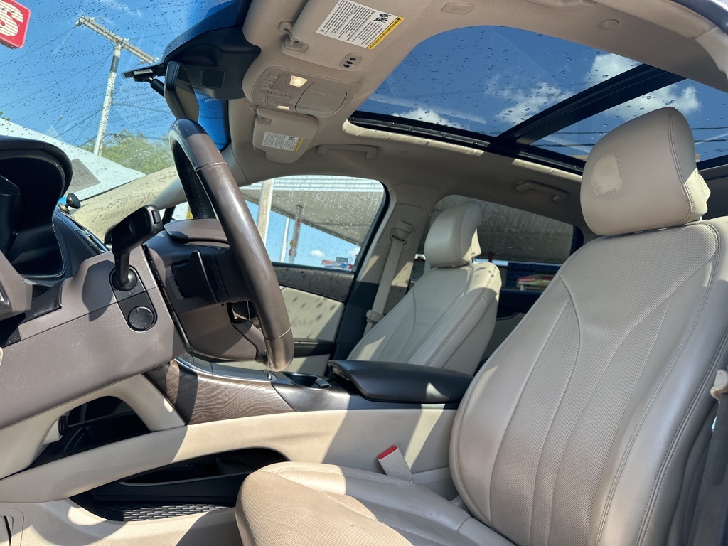 2019 Lincoln Nautilus Reserve photo 17