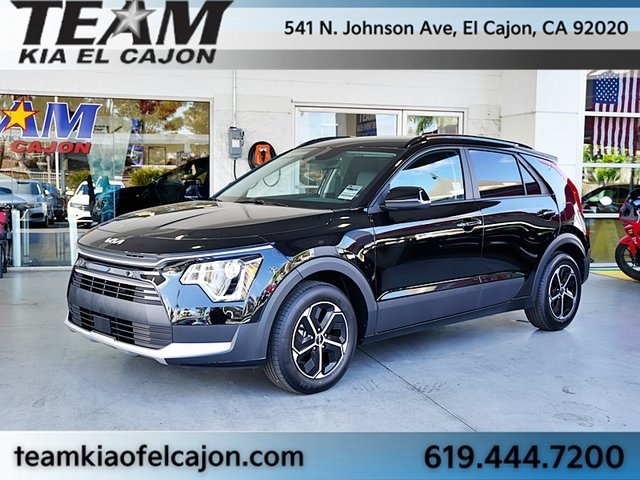 2025 Kia Niro EX photo 3