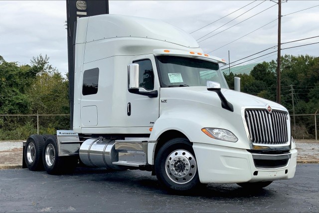 International Used Truck Centers | Shop Used Trucks Nationwide