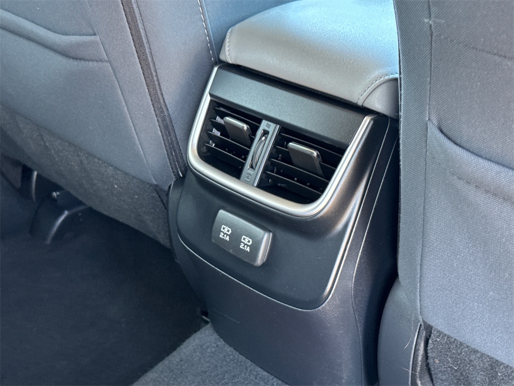 2022 Subaru Outback Premium photo 18