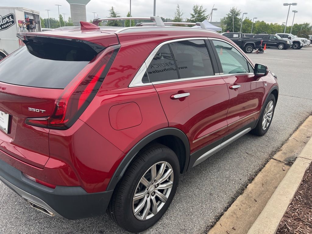 2022 Cadillac XT4 Premium Luxury photo 4