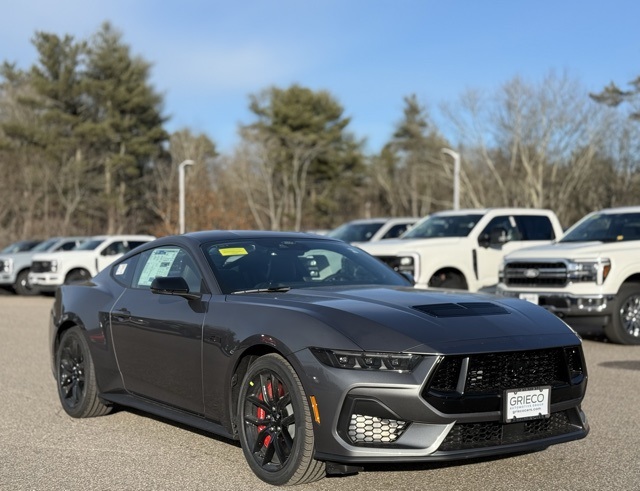 2026 Ford Mustang GT Premium's photo