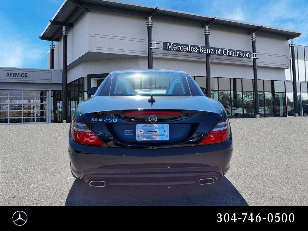 2014 Mercedes Benz SLK 250 photo 4