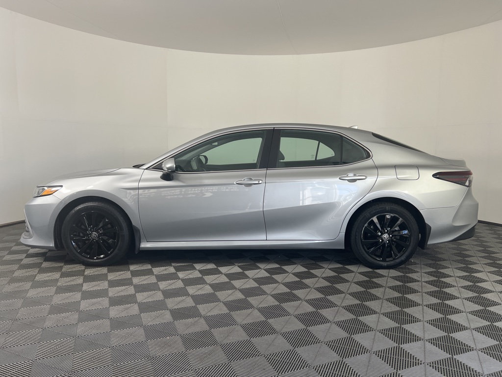 2023 Toyota Camry LE photo 22