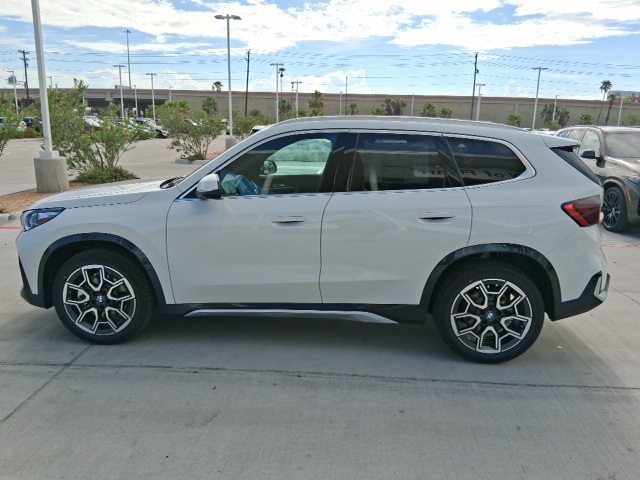 2026 Bmw X1 XDrive28i photo 3