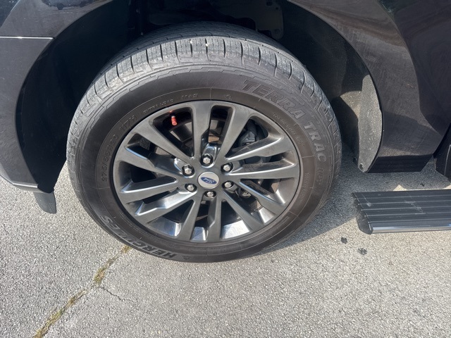 2021 Ford Expedition Limited photo 18