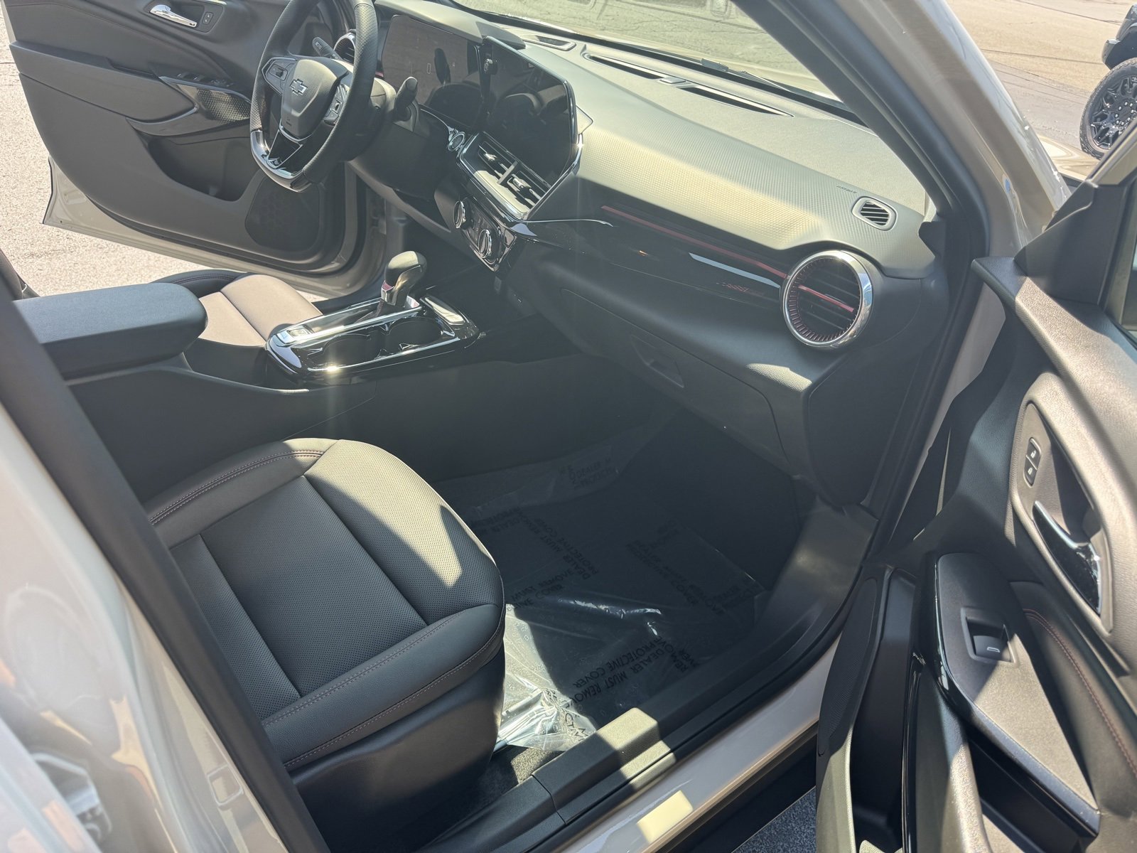 2026 Chevrolet Trax photo 22