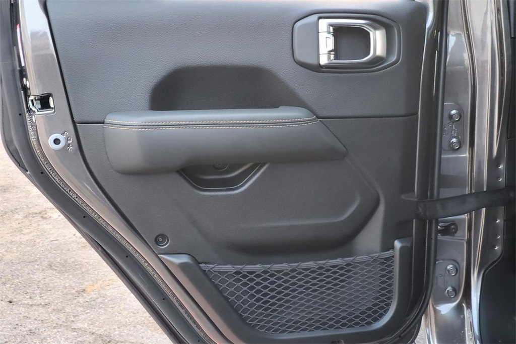 2025 Jeep Gladiator Texas Trail photo 19