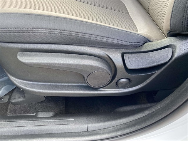 2022 Hyundai Santa Fe SE photo 19