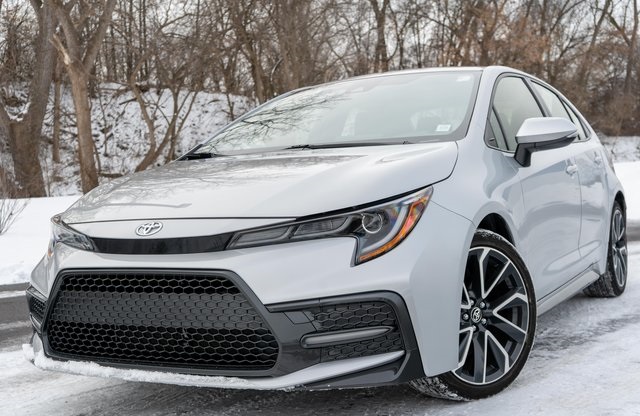 2022 Toyota Corolla SE's photo