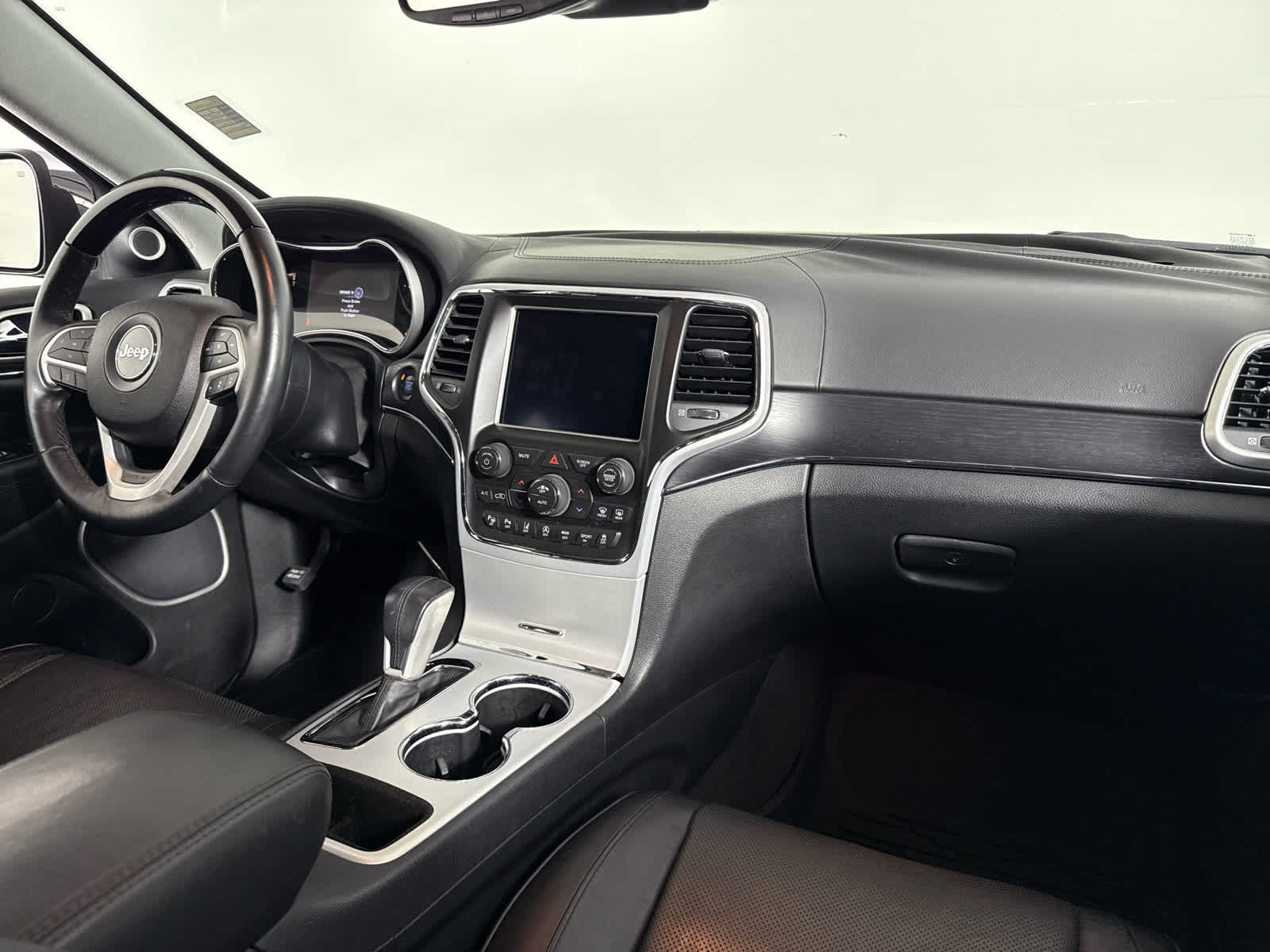 2018 Jeep Grand Cherokee Summit photo 15