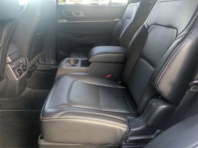 2018 Ford Explorer Limited photo 24