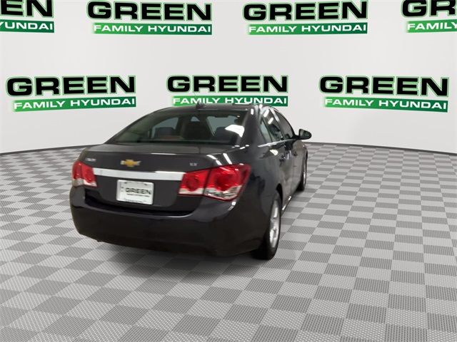 2015 Chevrolet Cruze photo 16