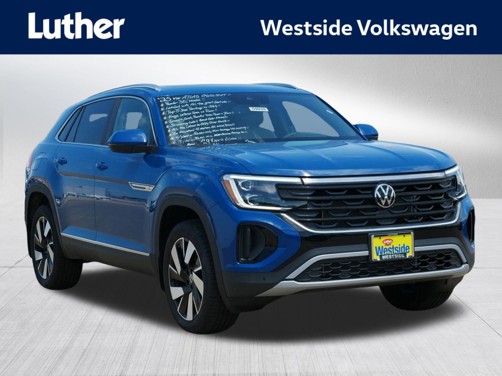 2025 Volkswagen Atlas Cross Sport SEL's photo