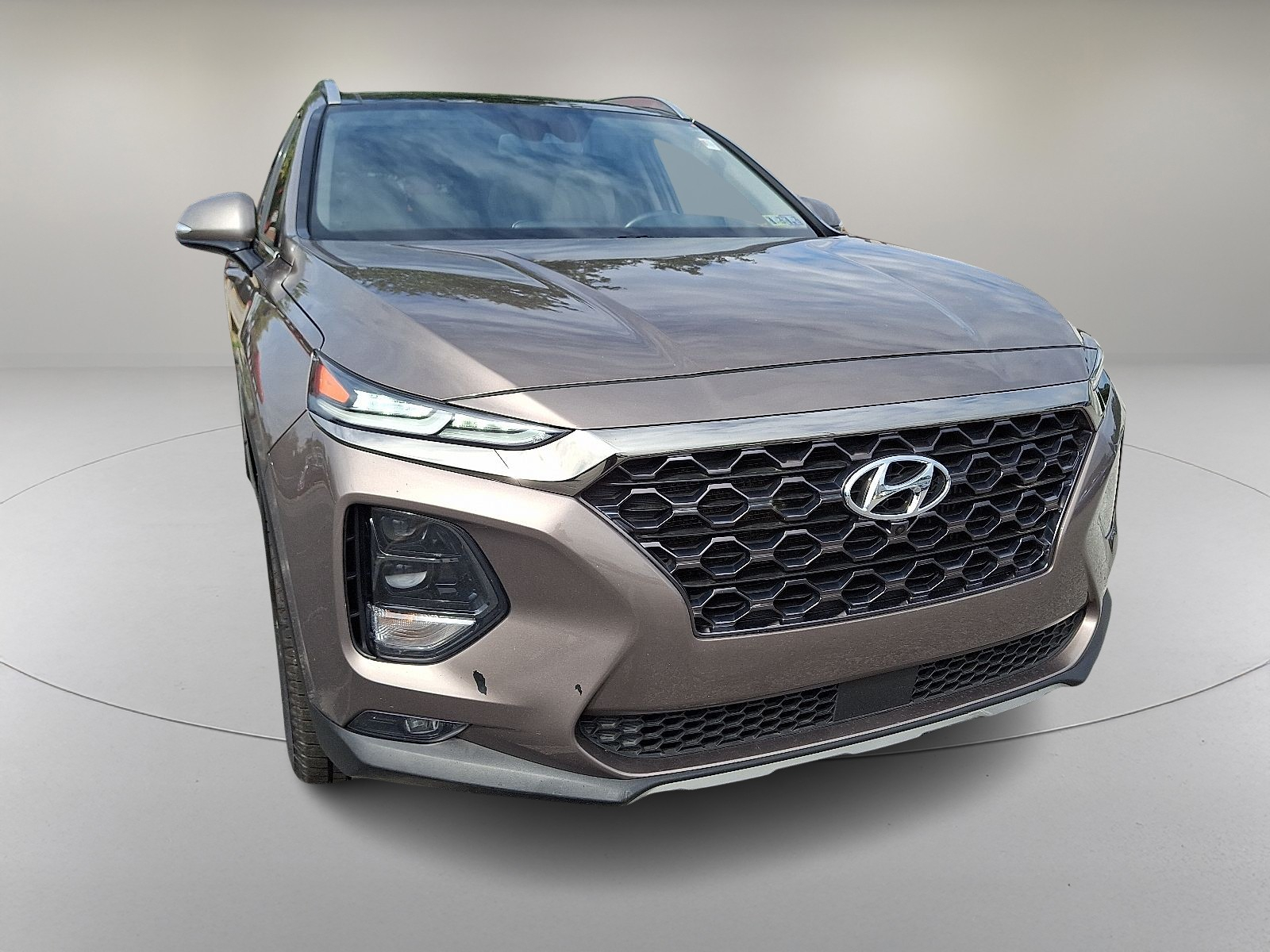 2020 Hyundai Santa Fe Limited 2.0T photo 2