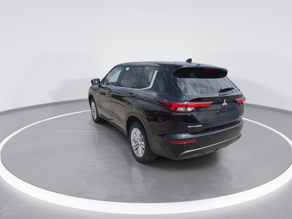 2025 Mitsubishi Outlander PHEV ES photo 2