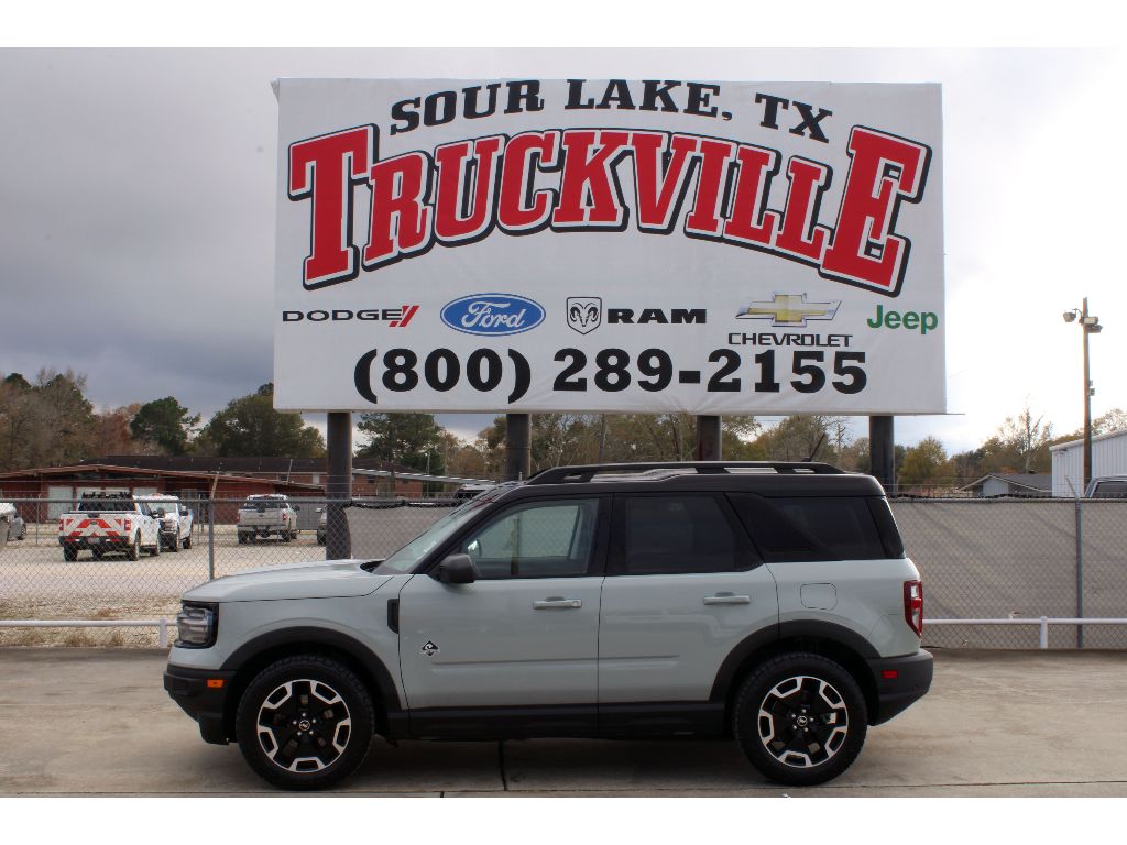 2022 Ford Bronco Sport Outer Banks's photo