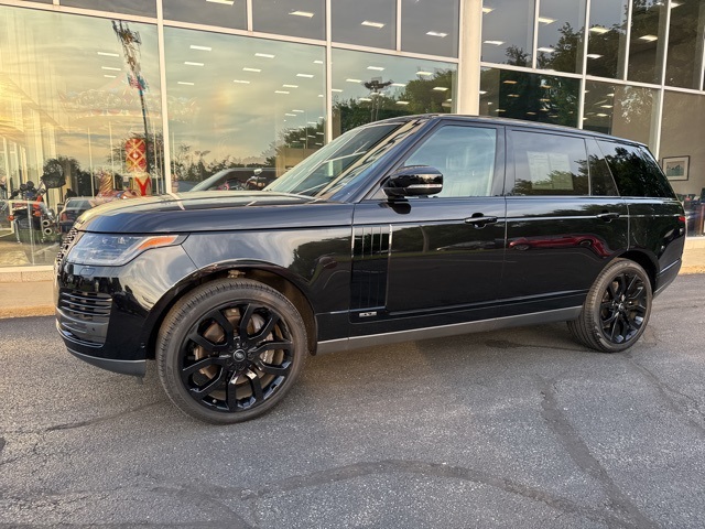 2020 Land Rover Range Rover SuperCharged photo 2