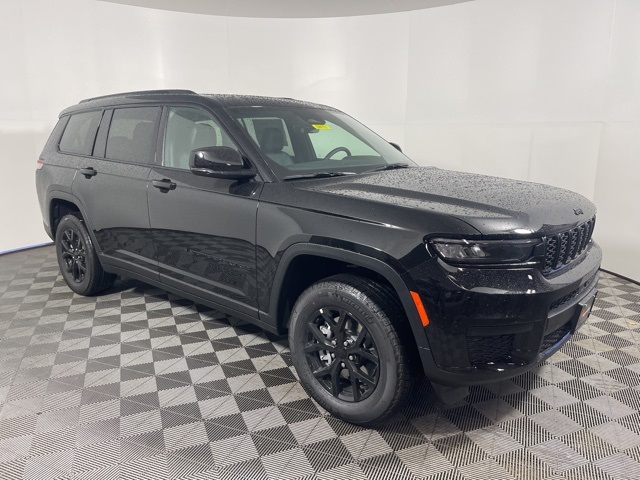 2025 Jeep Grand Cherokee L Altitude's photo