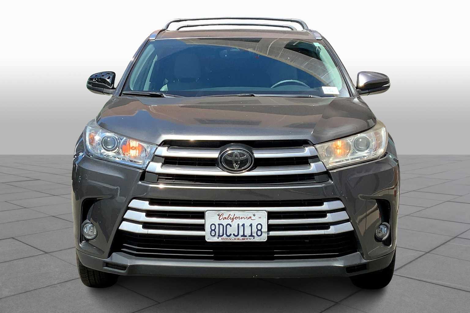 2018 Toyota Highlander XLE photo 3